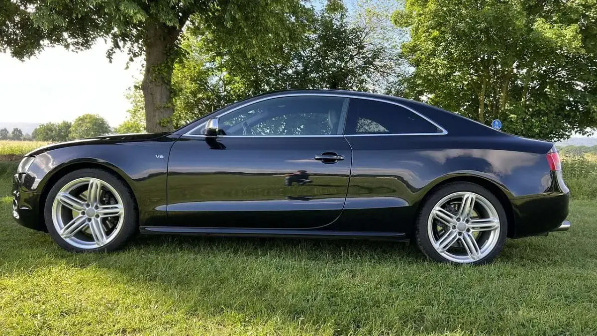 Gebraucht Audi Coupé Advanced 354 PS (260 kW) 2010 Schwarz Coupé