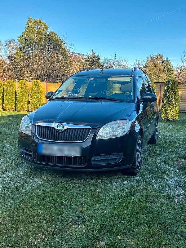 Schwarz Gebraucht 2009 Skoda Roomster Van / Kleinbus | 1.000 € (Superpreis) - Bild 1/4