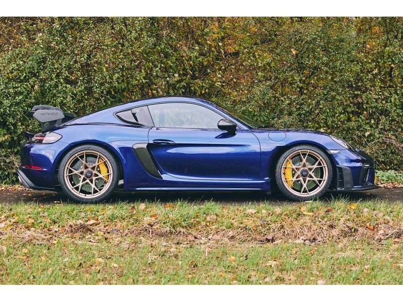 Blau Gebraucht 2023 Porsche Cayman GT4 Coupé | 179.900 € (Teuer) - Bild 1/4