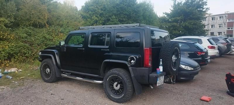 Grau Gebraucht 2009 Hummer H3 SUV | 8.999 € - Bild 1/4