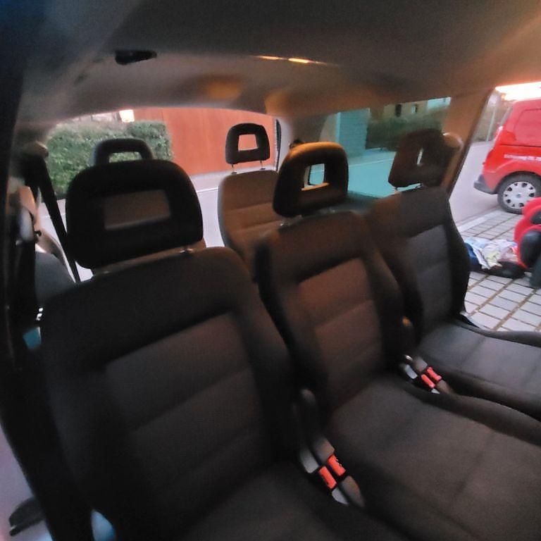 Gebraucht Seat Alhambra Reference 140 PS (102 kW) 2007 Silber Van / Kleinbus