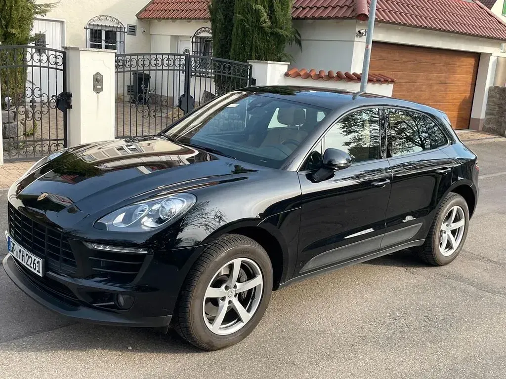 Gebraucht Porsche Macan 252 PS (185 kW) 2016 Schwarz SUV