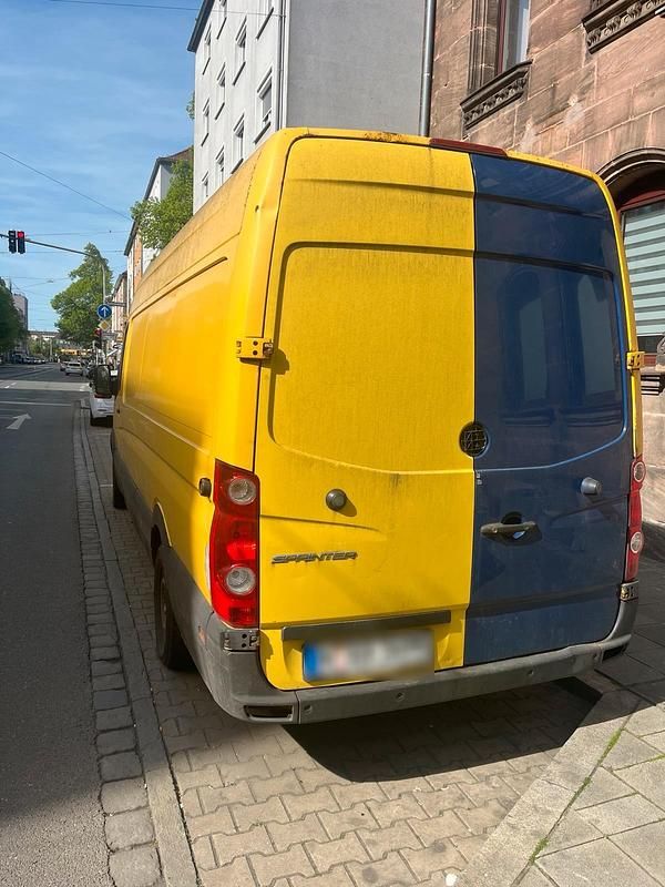Second-hand VW Crafter 110 CP (80 kW) 2008 Galben Van