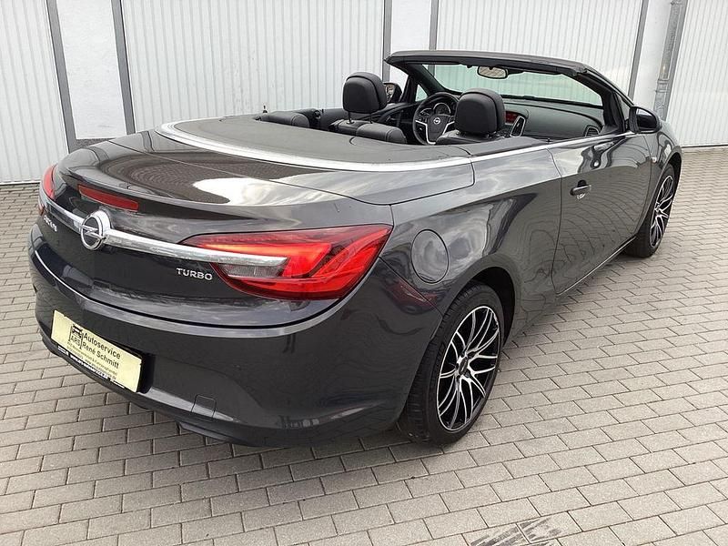 Gebraucht Opel Cascada Edition 170 PS (125 kW) 2013 Grau Cabrio
