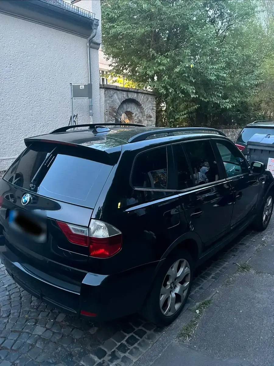 Gebraucht BMW X3 177 PS (130 kW) 2010 Schwarz SUV