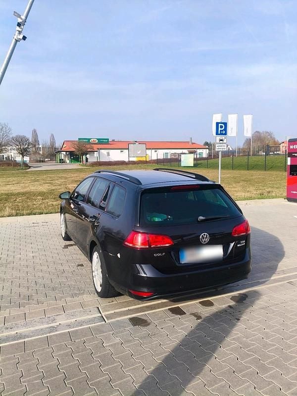 Gebraucht VW Golf VII 90 PS (66 kW) 2015 Schwarz Kombi