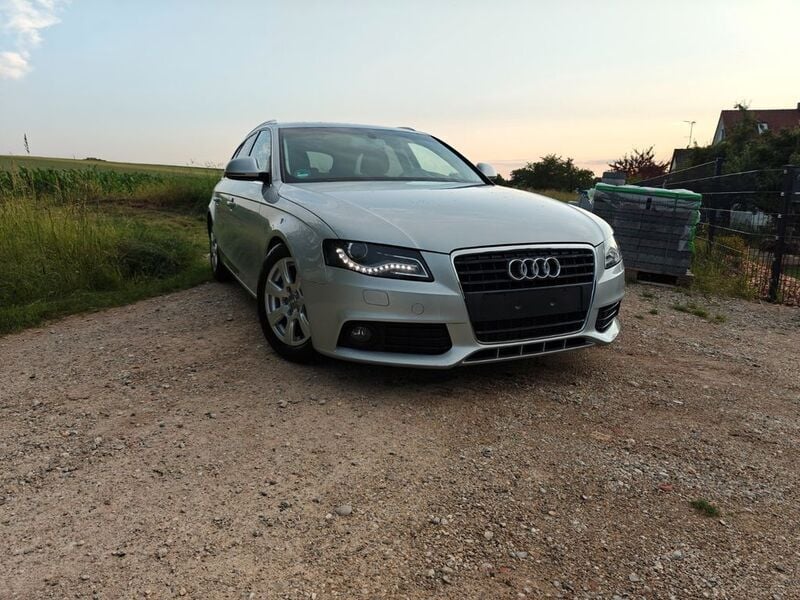 Silber Gebraucht 2008 Audi A4 Ambiente Kombi | 8.000 € (Fairer Preis) - Bild 1/4
