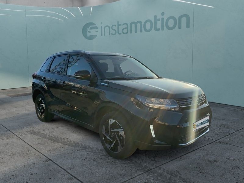 Schwarz Gebraucht 2025 Suzuki Vitara Comfort+ SUV | 28.688 € (Etwas zu teuer) - Bild 1/4