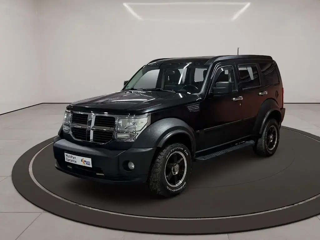Gebraucht Dodge Nitro SXT 177 PS (130 kW) 2010 Schwarz SUV
