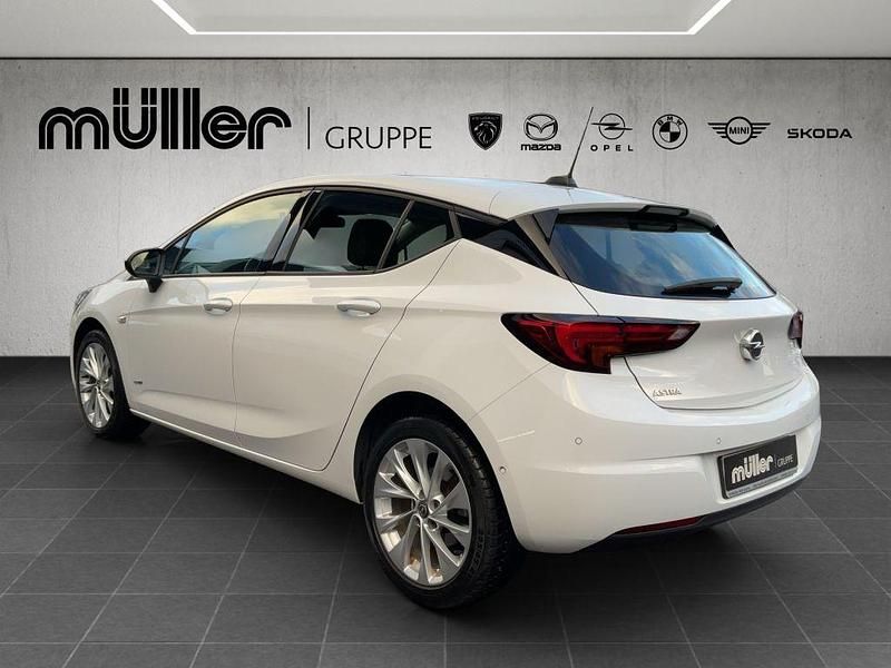 Gebraucht Opel Astra Design & Tech 131 PS (96 kW) 2021 Weiß Limousine