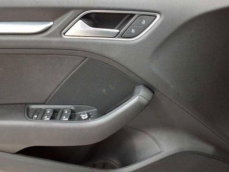 Gebraucht Audi A3 Sport 150 PS (110 kW) 2020 Monsungrau metallic Kombi