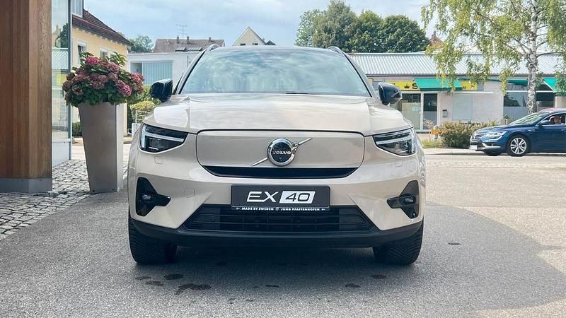 Sand dune Gebraucht 2024 Volvo EX40 Performance SUV | 52.990 € (Guter Preis) - Bild 1/4