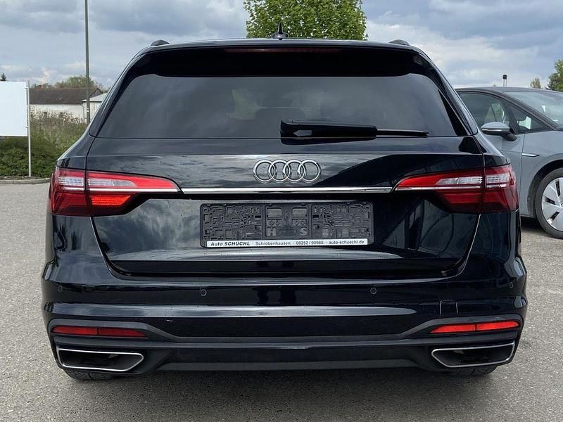 Używany Audi A4 150 KM (110 kW) 2022 Czarny Kombi