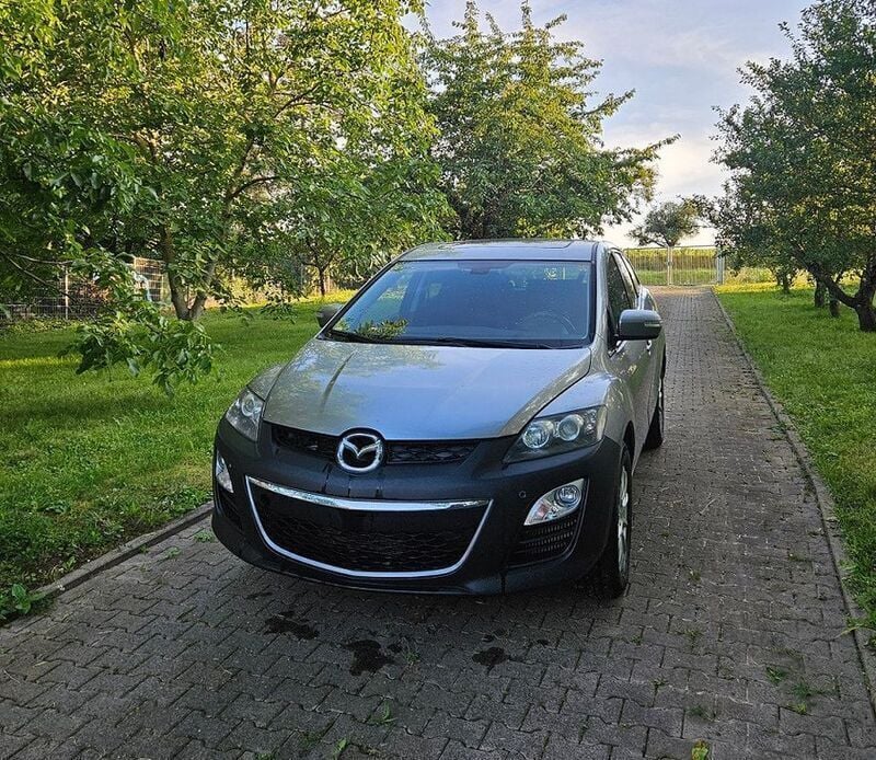 Grau Gebraucht 2010 Mazda CX-7 SUV | 2.150 € - Bild 1/4