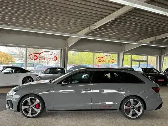 Occasion Audi A4 S-Line 231 ch (169 kW) 2020 Gris Break