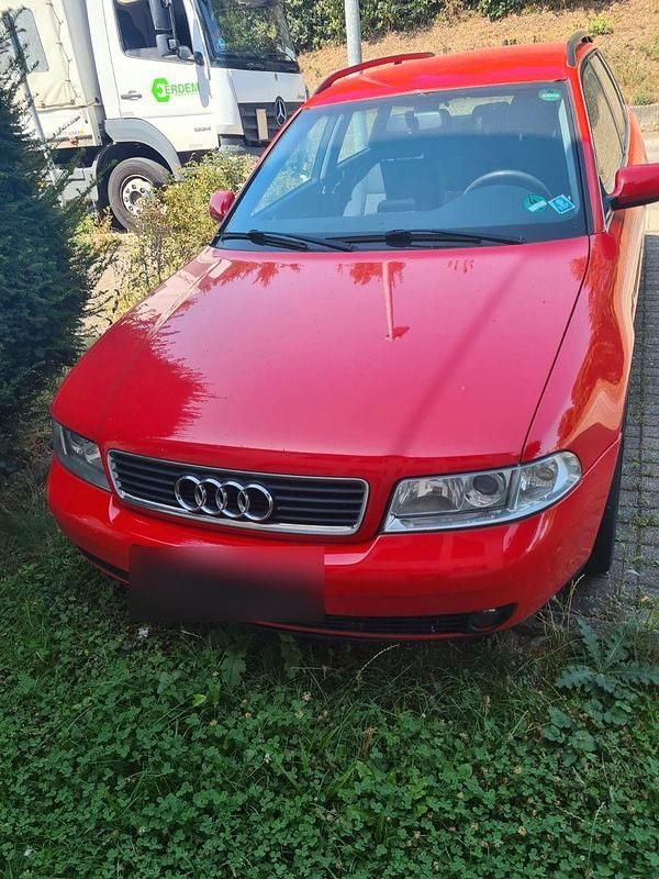 Gebraucht Audi A4 165 PS (121 kW) 2001 Rot Kombi