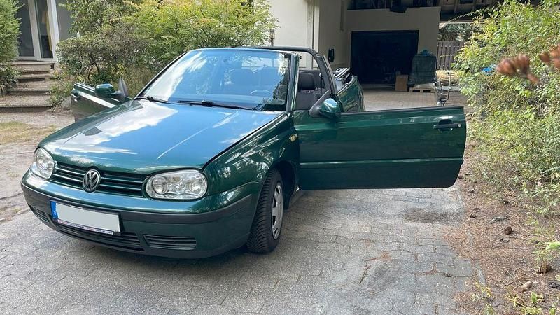 Gebraucht VW Golf Cabriolet 75 PS (55 kW) 2000 Grün Cabrio