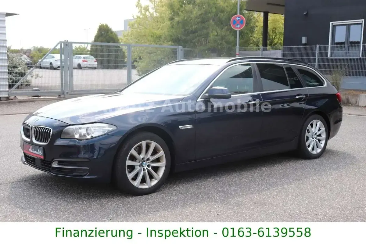Gebraucht BMW 530 Sport Line 258 PS (189 kW) 2014 Blau Kombi