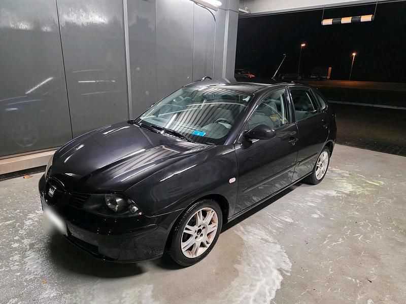 Gebraucht Seat Ibiza 62 PS (45 kW) 2004 Schwarz Kleinwagen