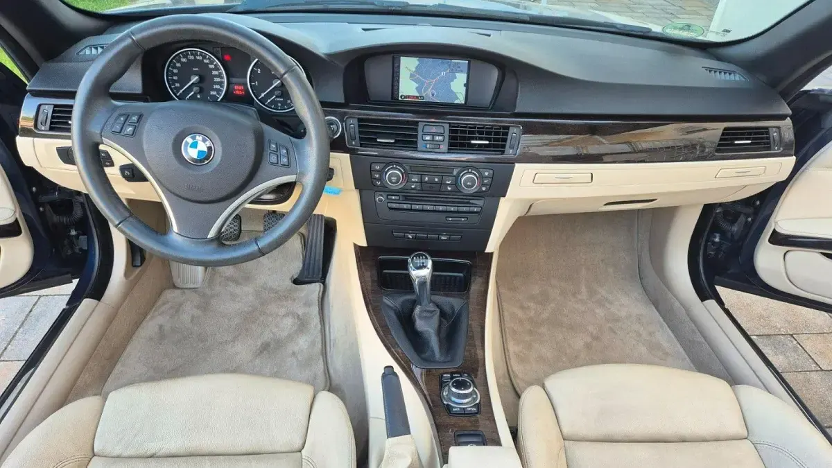 Gebraucht BMW 320 Cabriolet Exclusive 170 PS (125 kW) 2013 Blau Cabrio