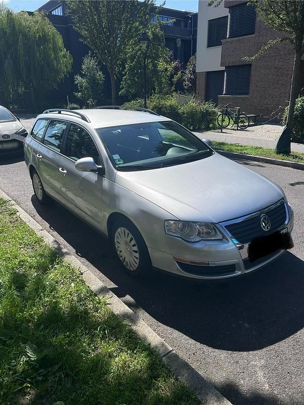 Gebraucht VW Passat 200 PS (147 kW) 2007 Silber Kombi