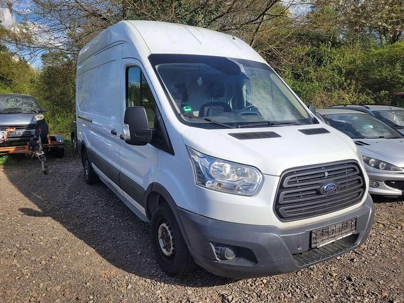 Second-hand Ford Transit Trend 125 CP (91 kW) 2015 Alb Monovolum