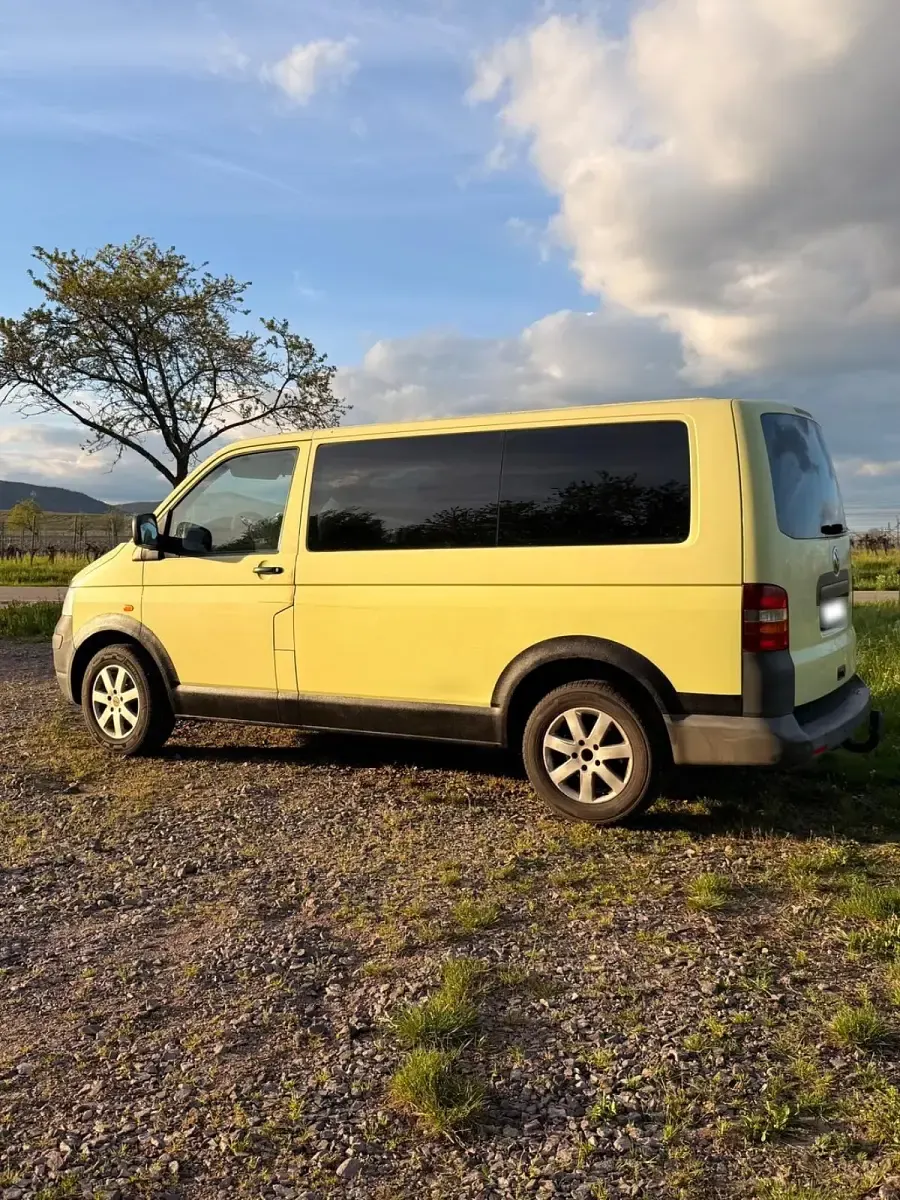 Gebraucht VW Caravelle 130 PS (95 kW) 2005 Gelb Van