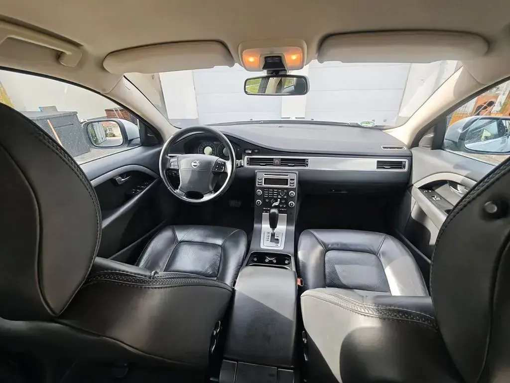 Gebraucht Volvo XC70 Summum 185 PS (136 kW) 2008 Silber Kombi