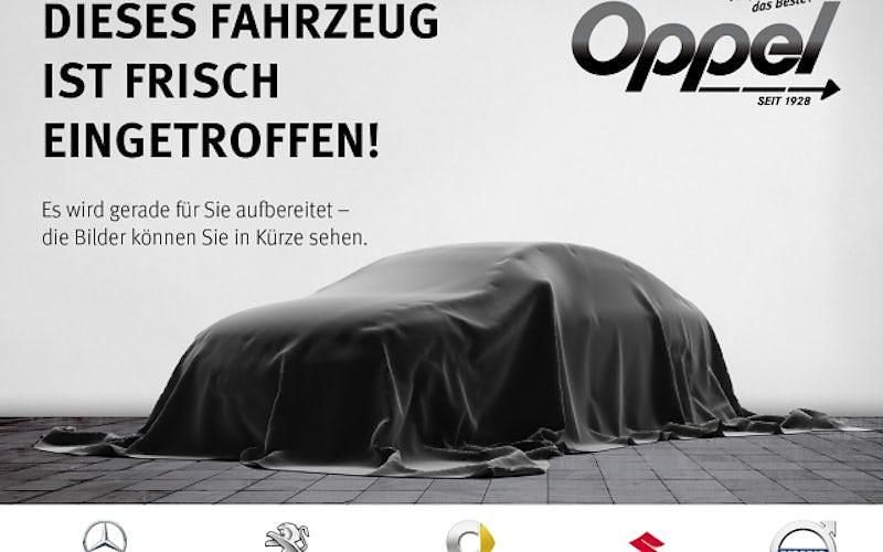 Gebraucht Citroën C4 PureTech 131 PS (96 kW) 2023 Schwarz Limousine