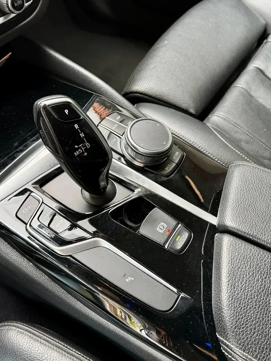 Gebraucht BMW 540 M Sport 320 PS (235 kW) 2018 Blau Kombi