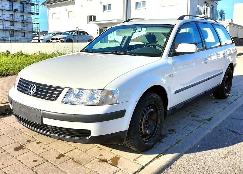 Second-hand VW Passat 101 CP (74 kW) 2000 Alb Break