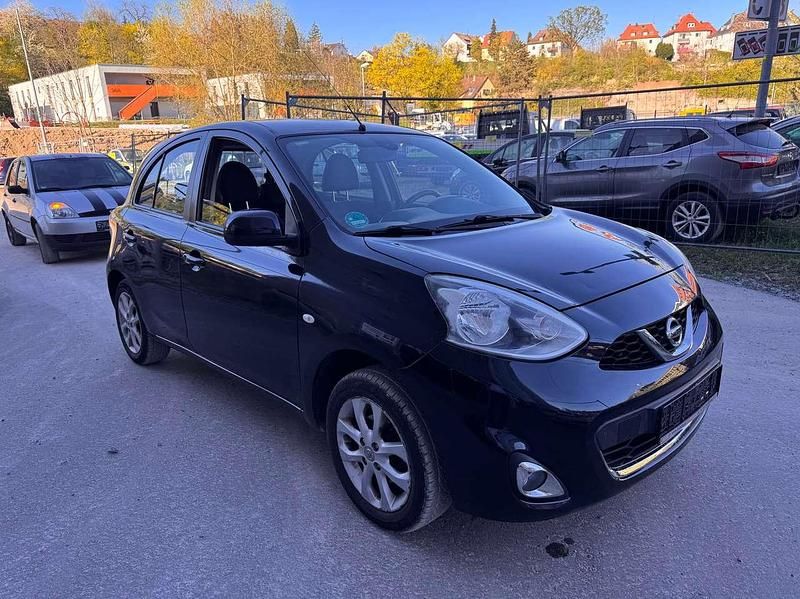 Gebraucht Nissan Micra Acenta 80 PS (58 kW) 2016 Sapphire black (m) Kleinwagen