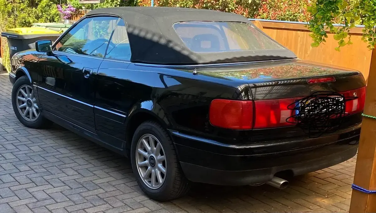 Gebraucht Audi Cabriolet 133 PS (97 kW) 1991 Schwarz Cabrio