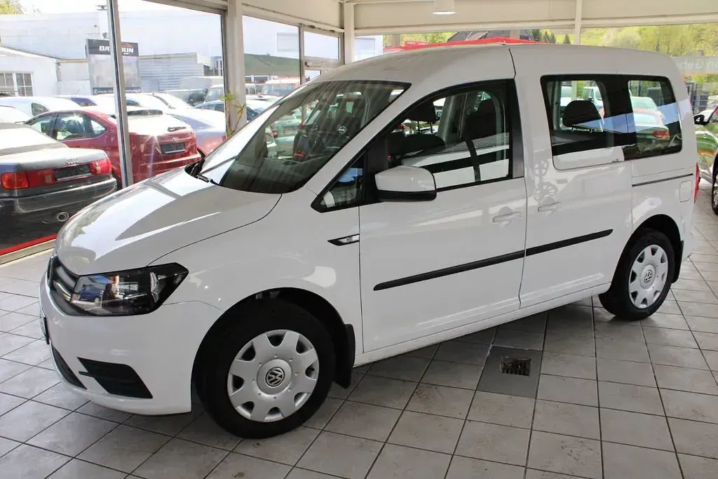 Usata VW Caddy 125 CV (91 kW) 2018 Bianco Monovolume