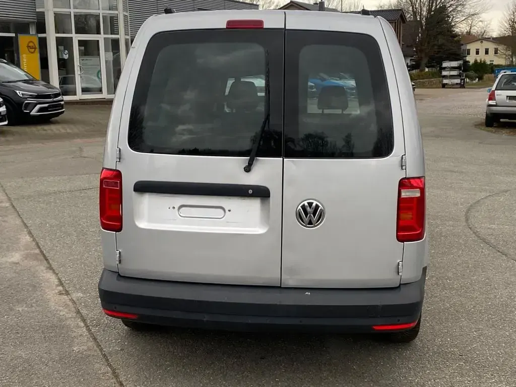 Gebraucht VW Caddy 102 PS (75 kW) 2016 Silber Van / Kleinbus