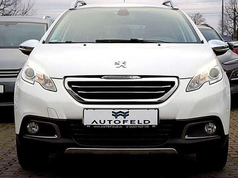 Gebraucht Peugeot 2008 Allure 120 PS (88 kW) 2016 Weiß SUV