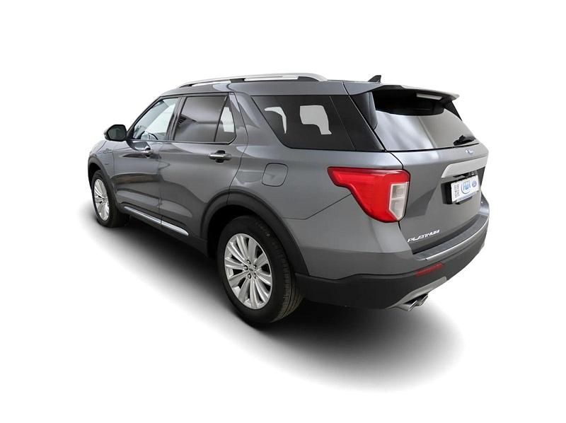 Usado Ford Explorer Platinum 456 CV (335 kW) 2022 Gris SUV