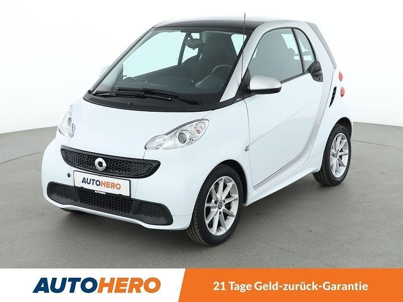 Weiß Gebraucht 2014 Smart ForTwo Coupé Passion Kleinwagen | 8.000 € (Etwas zu teuer) - Bild 1/3