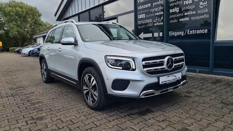 Silber Gebraucht 2021 Mercedes GLB200 SUV | 28.490 € (Superpreis) - Bild 1/4