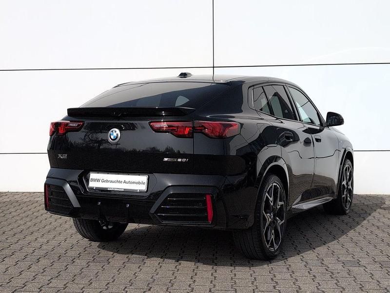 Gebraucht BMW X2 M Sport 156 PS (114 kW) 2025 Black sapphire metallic SUV