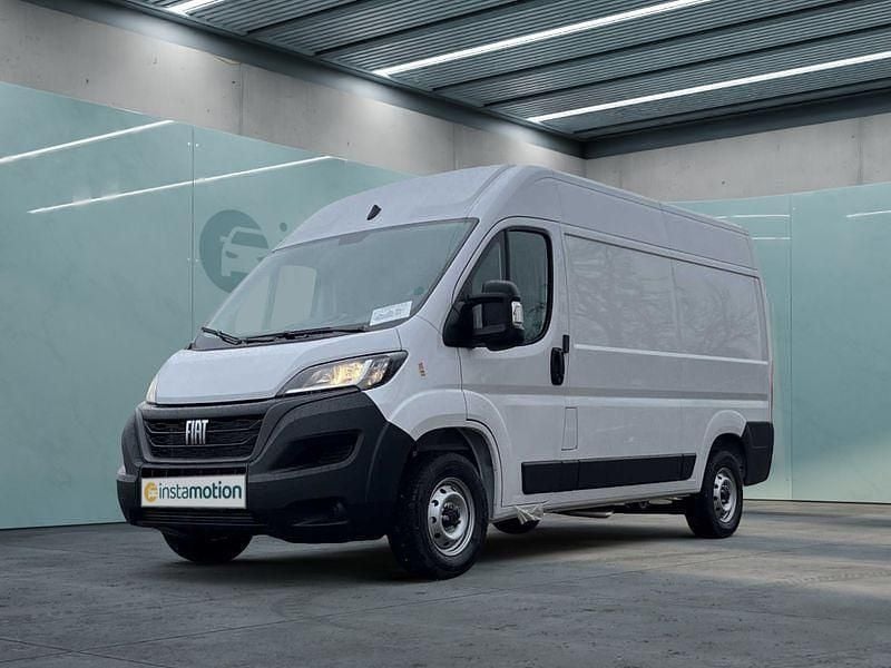 Weiß Gebraucht 2024 Fiat Ducato Van | 32.499 € (Fairer Preis) - Bild 1/4