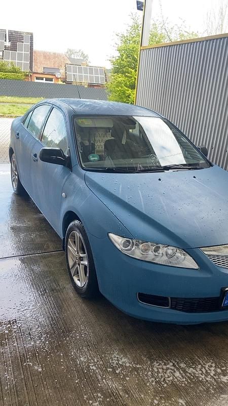 Blau Gebraucht 2006 Mazda 6 Limousine | 1.150 € (Superpreis) - Bild 1/4