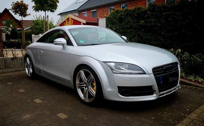 Silber Gebraucht 2007 Audi TT Sport Coupé | 10.999 € (Fairer Preis) - Bild 1/4