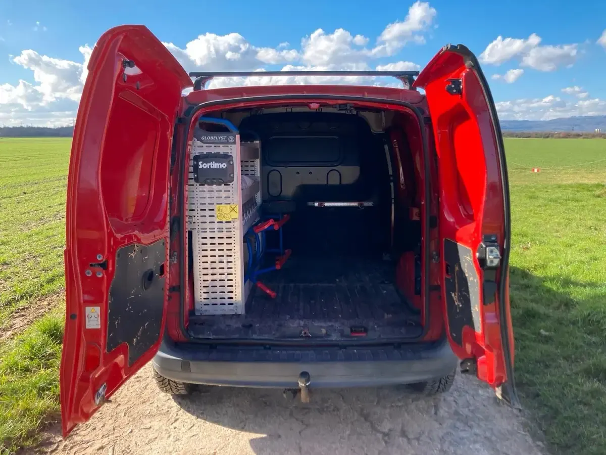 Gebraucht Renault Kangoo 75 PS (55 kW) 2013 Rot Van / Kleinbus