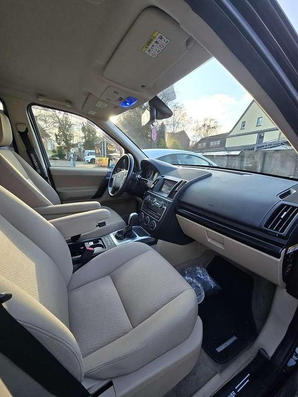 Gebraucht Land Rover Freelander 2 150 PS (110 kW) 2014 Schwarz SUV