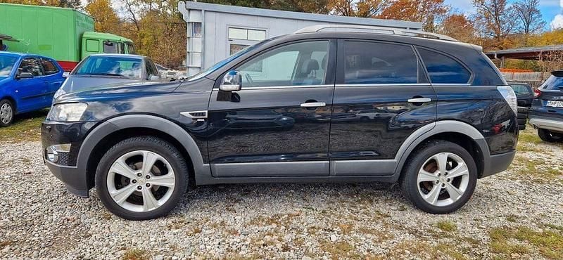Gebraucht Chevrolet Captiva LTZ 184 PS (135 kW) 2013 Schwarz SUV