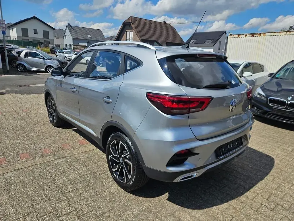 Gebraucht MG ZS Luxury 111 PS (81 kW) 2023 Grau SUV