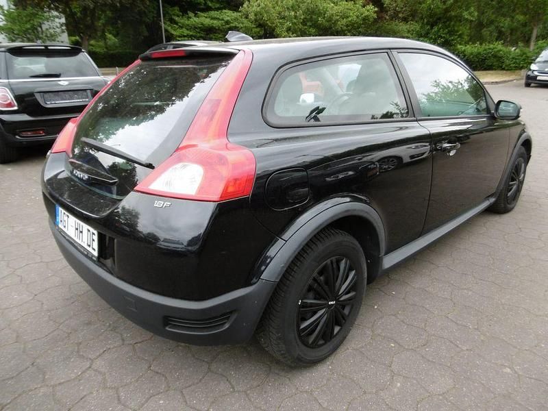 Gebraucht Volvo C30 Kinetic 125 PS (91 kW) 2008 Schwarz Kleinwagen