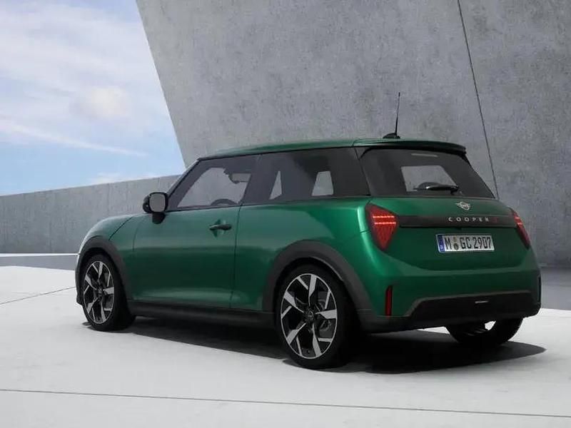 Usata Mini John Cooper Works 204 CV (150 kW) 2025 Verde Utilitaria