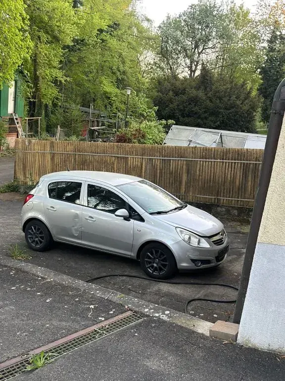 Gebraucht Opel Corsa Edition 90 PS (66 kW) 2008 Kleinwagen